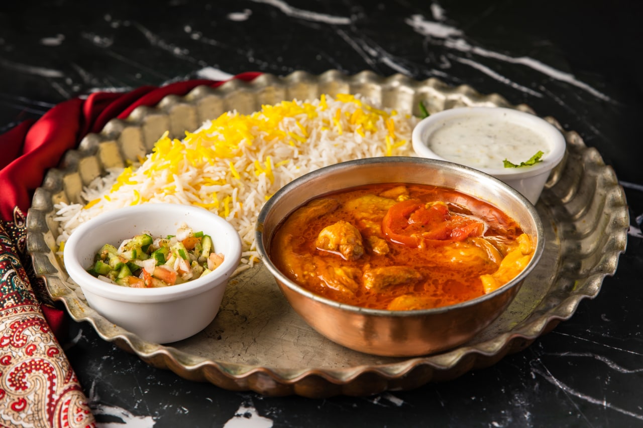 Persian saffron chicken with rice